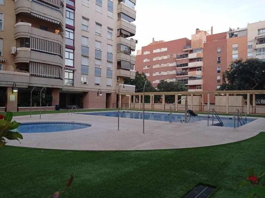2 Rooms Con Piscina Litoral Malaga Bagian luar foto